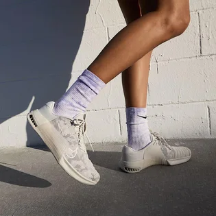 Кросівки жіночі Nike Metcon 9 Beige DZ2539-002