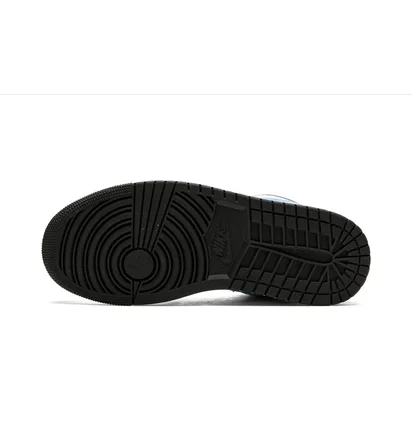 Кросівки жіночі Air Jordan Wmns 1 Low White/Black DC0774-041