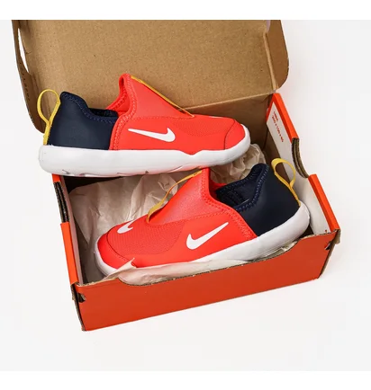 Кросівки дитячі Nike Lil Swoosh Toddlers Orange AQ3113-600