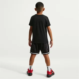 Футболка детская Nike Sportswear Older Kids T-Shirt Black IM9532-010