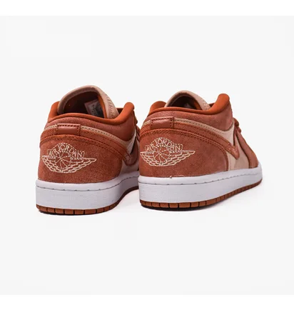 Кросівки жіночі Air Jordan 1 Low Se Brown FJ3453-200