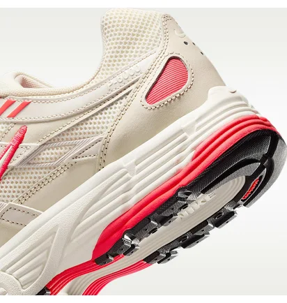 Кросівки чоловічі Nike P-6000 White CD6404-601