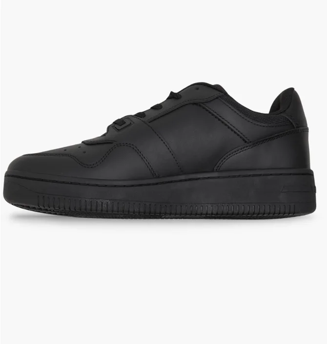 Кроссовки мужские Tommy Hilfiger Essential Retro Black EM0EM01395