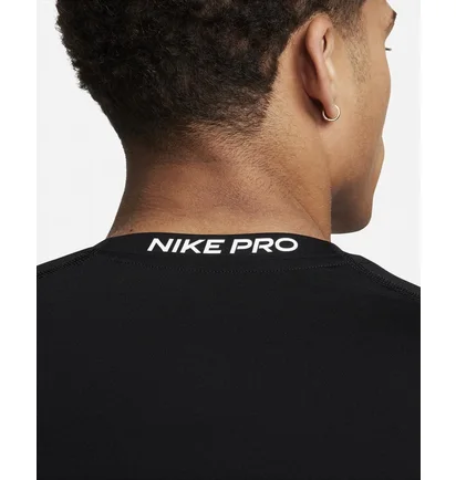 Лонгслив мужской Nike Pro Dri-Fit Slim Long-Sleeve Fitness Top Black FB7926-010