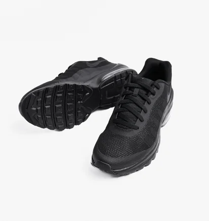 Кроссовки мужские Nike Air Max Invigor Black 749680-001
