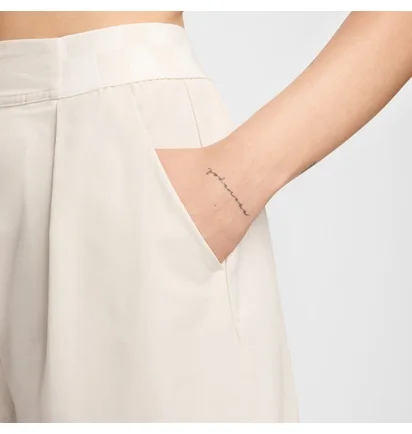 Шорти жіночі Nike Nsw Cllctn 3 Trouser Short Beige FN2167-104