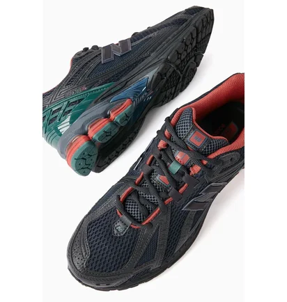 Кросівки чоловічі New Balance 1906R Black M1906RVC
