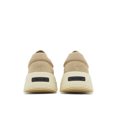 Кроссовки унисекс Adidas Fear Of God Athletics X Los Angeles Runner Olive IF4215