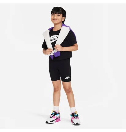 Футболка дитяча Nike Club Boxy T-Shirt Black 36L160-023