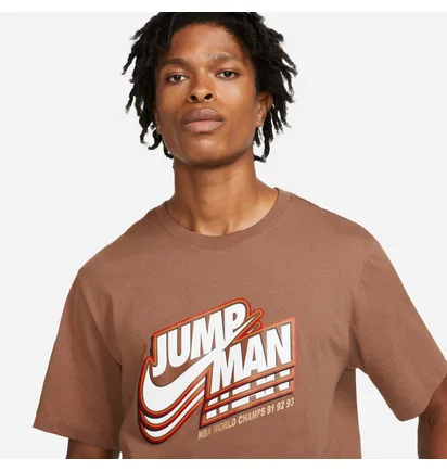 Футболка чоловіча Air Jordan M J JMPMN SS GFX CREW Brown DC9773-256