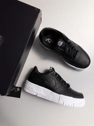 Кроссовки женские Nike W Air Force 1 Pixel Black CK6649-001