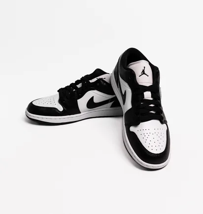 Кроссовки женские Air Jordan 1 Low Panda 2023 Black/White DC0774-101