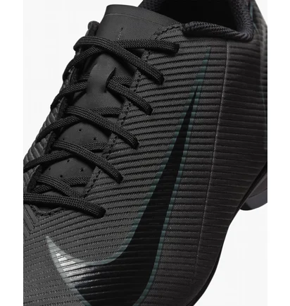 Бутсы унисекс Nike Mercurial Vapor 16 Club Mg Low-Top Soccer Cleats Black FQ8441-002