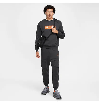 Свитшот мужской Nike Air Black HM0177-061