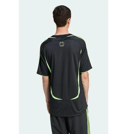 Футболка мужская Adidas Teamgeist Black JW5872