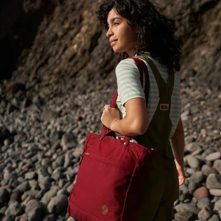 Сумка унисекс Fjallraven Totepack Red 24203.307