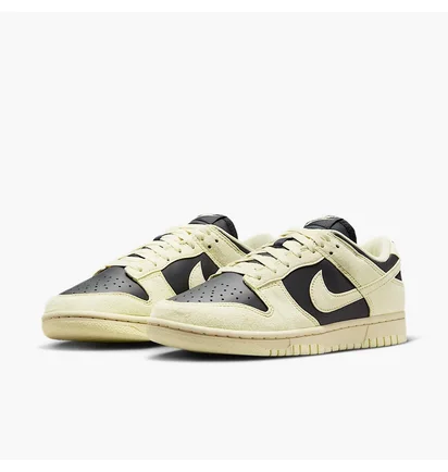 Кросівки жіночі Nike Dunk Low Beige/Black HJ7673-005