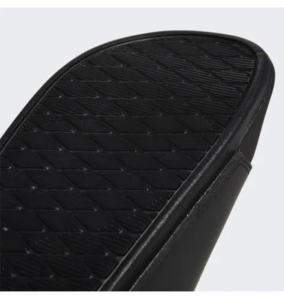 Тапочки унисекс Adidas Adilette Comfort Black Gy1945