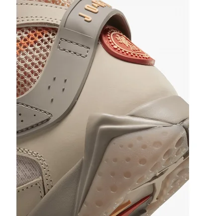 Кроссовки женские Air Jordan 7 Retro Bbs Beige Dr1485-168