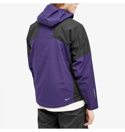 Куртка жіноча Nike Acg Cascade Rain Jacket Violet/Black DV9522-555
