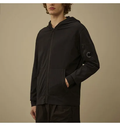 Куртка мужская C.P. Company Full-Zip Light Fleece Black 20CMSS081A-002246G-999