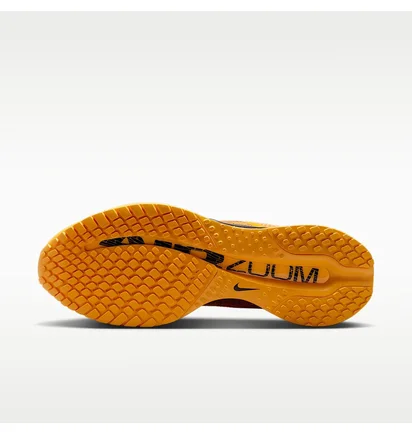 Кросівки чоловічі Nike Pegasus Premium L V8 MenS Road Running Shoes Orange IH3256-700