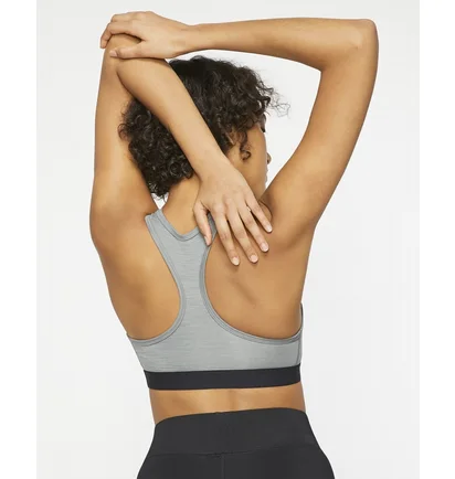 Топ женский Nike Womens Medium-Support Non-Padded Sports Bra Grey Bv3900-084