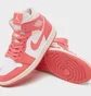 Кросівки жіночі Air Jordan 1 Mid Pink/White BQ6472-186