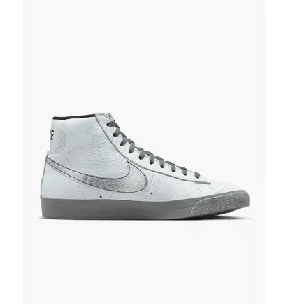 Кросівки чоловічі Nike Blazer Mid 77 Shoes White DV7194-100