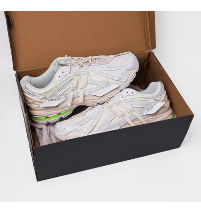 Кроссовки унисекс New Balance 1906 White/Beige U1906AE