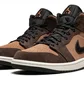Кросівки чоловічі Air Jordan 1 Mid Se Brown DC7294-200