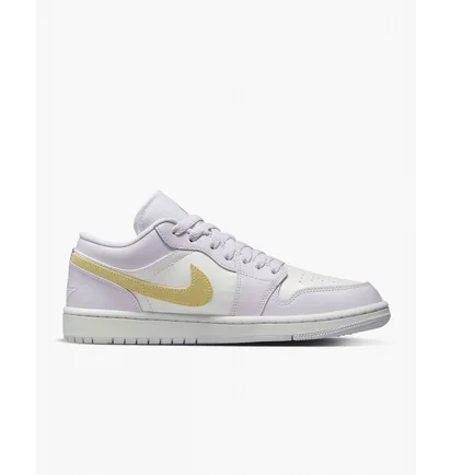 Кросівки жіночі Air Jordan 1 Low White/Pink DC0774-501