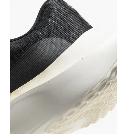 Кросівки чоловічі Nike Zoom Fly 5 Road Running Shoes Black DM8968-002