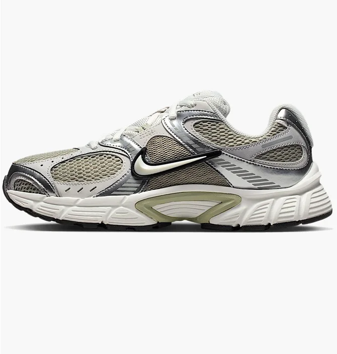 Кросівки жіночі Nike V5 Rnr Grey HQ7901-301