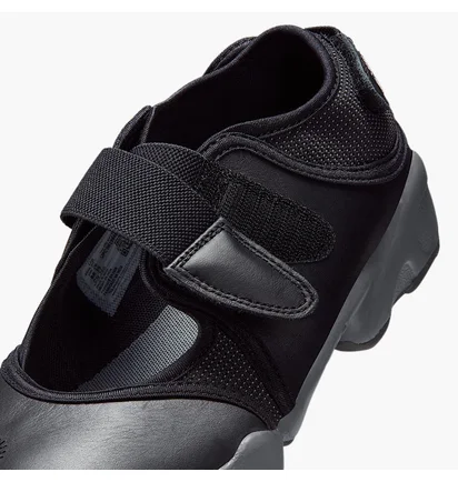 Кросівки жіночі Nike Air Rift Black IM6017-010