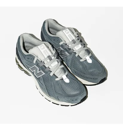 Кроссовки мужские New Balance 1906R Grey M1906Rv
