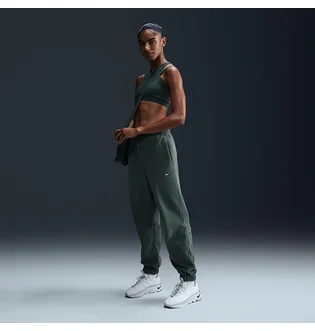 Штаны женские Nike Therma-Fit Olive FB5578-338