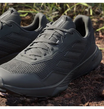 Кроссовки мужские Adidas Tracefinder Trail Running Shoes Black IE5906