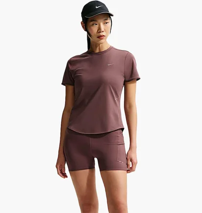 Футболка женская Nike Swift Dri-Fit Short-Sleeve Running Bordo HM9698-502
