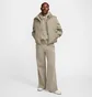 Жилетка женская Nike Classic Puffer Therma-Fit Loose Beige FZ5922-320