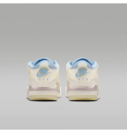 Кросівки жіночі Air Jordan 4 Rm Beige IB8862-141