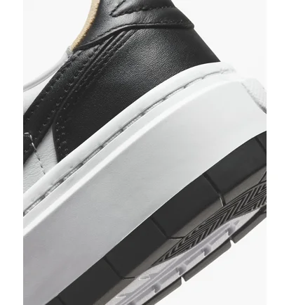 Кроссовки женские Air Jordan Air 1 Elevate Low Shoes Black/White DH7004-109