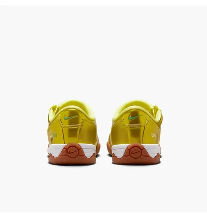 Кросівки унісекс Nike Total 90 Sp Yellow HJ9351-700