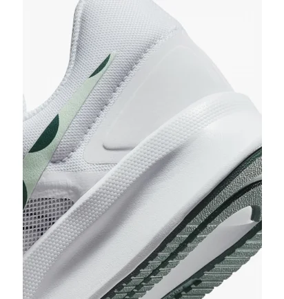 Кроссовки мужские Nike Run Swift 3 White DR2695-100