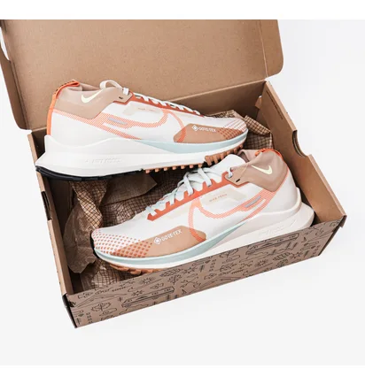 Кроссовки мужские Nike Pegasus Trail 4 Gore-Tex Waterproof Trail Running Shoes Beige/Brown FN8886-181