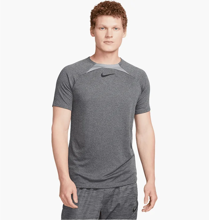 Футболка мужская Nike Academy T-Shirt Grey FB6333-065