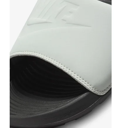 Тапочки чоловічі Nike Victori One Slide Grey CN9675-014