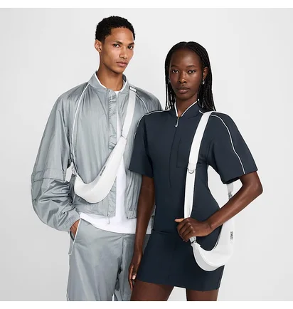 Сумка унисекс Nike Jacquemus Le Swoosh Bag White DQ0324-100
