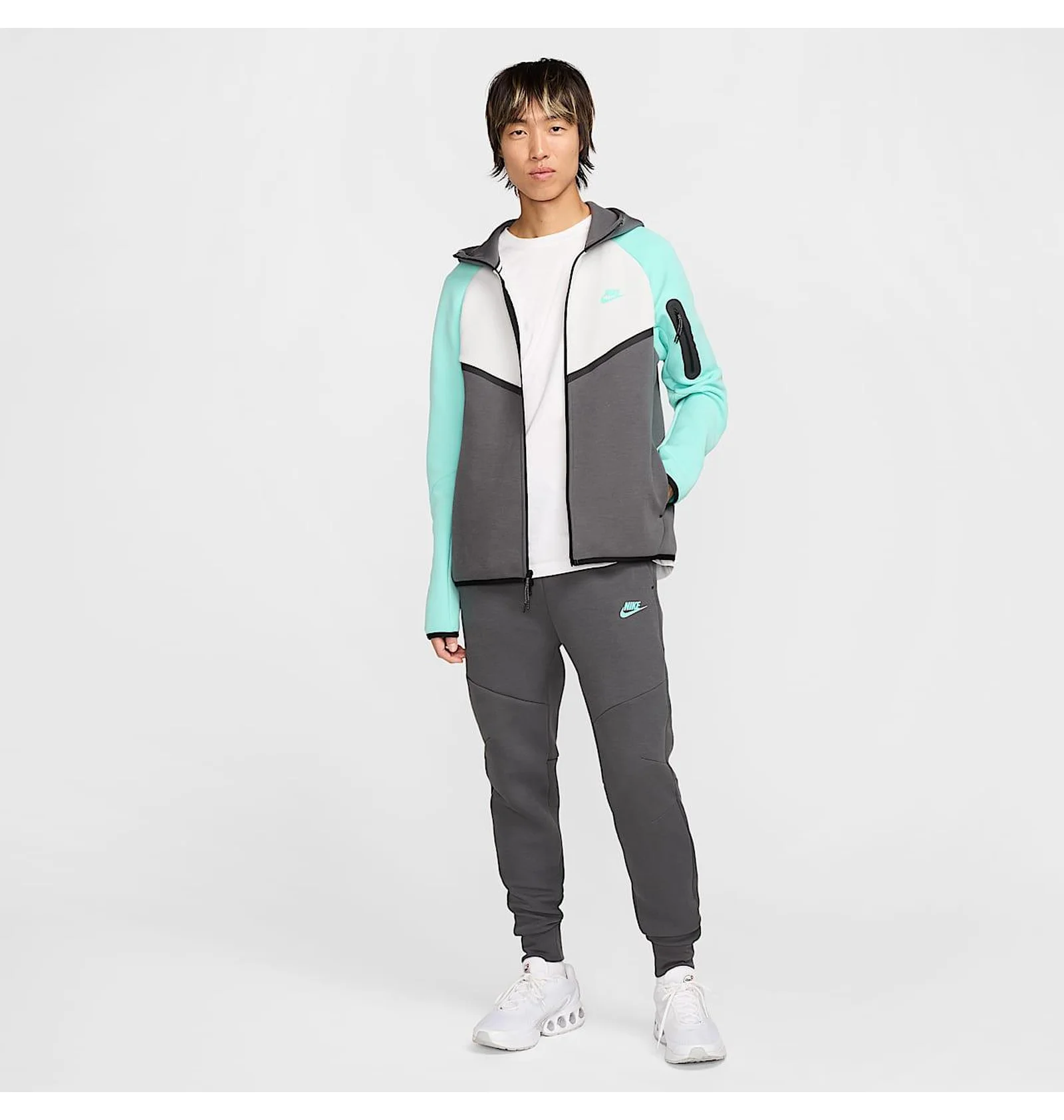 ᐉ Толстовка мужская Nike Tech Fleece Fz Wr Turquoise/White HV6512