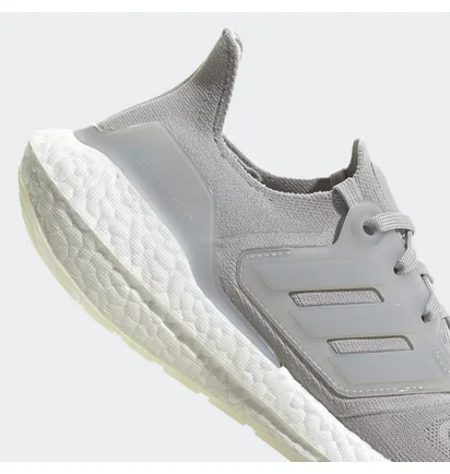 Кросівки жіночі Adidas Ultraboost 22 Grey GX5594